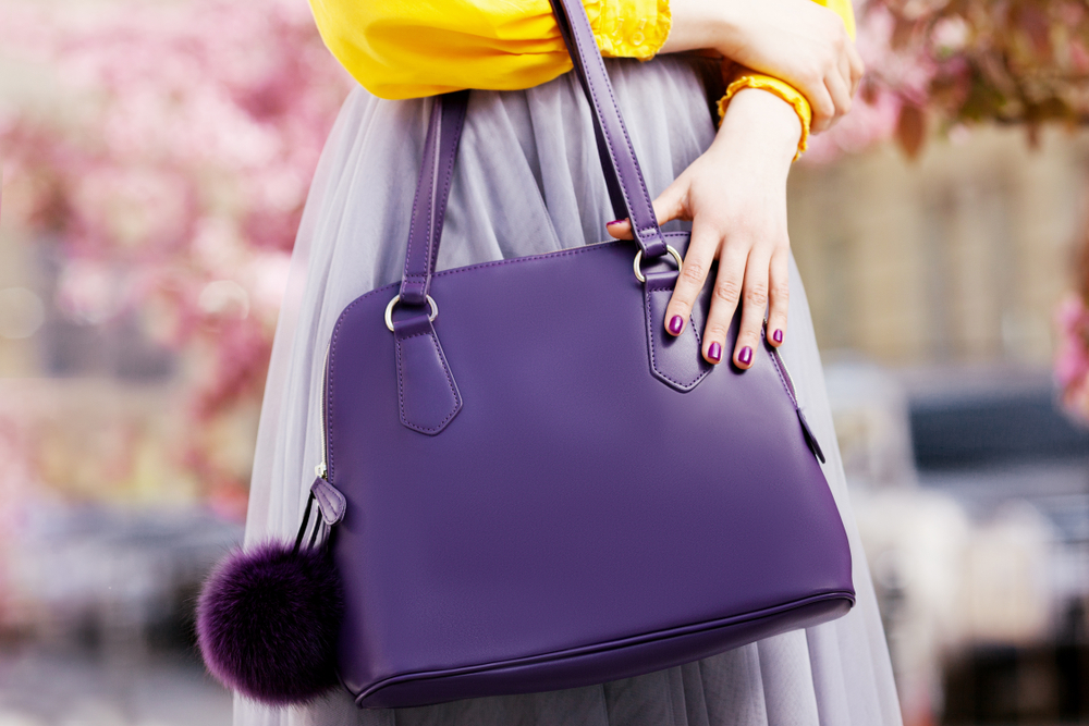 Elevate Your Style: How to Choose the Right Handbag